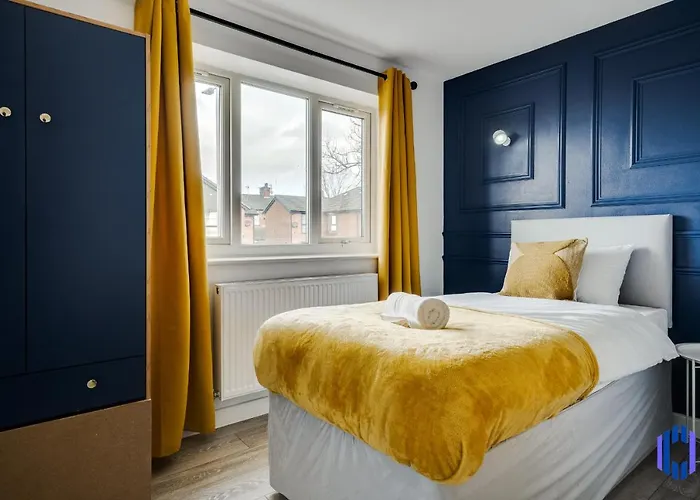 Spacious 5br - Coop Live & Etihad - Pool Table Prázdninový dům Manchester