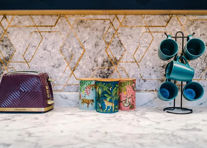 Spacious And Modern 5 Bedroom House Tatil Evi *