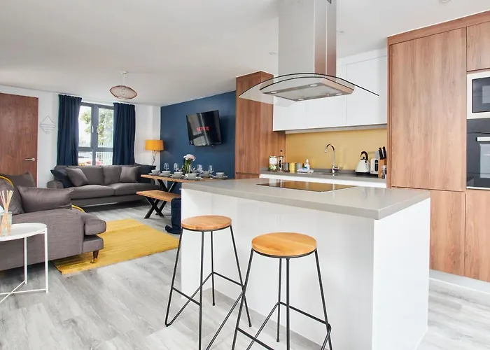 Tatil Evi Fabulous 5 Bed House W Parking *