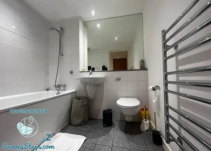 דירה Spacious Luxury In Mcr Centre *