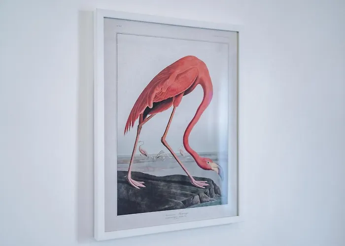 Spacious 4 Bed With Parking Nyaraló