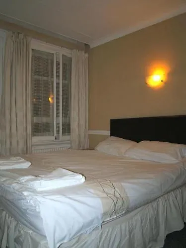The Merchants Guest house 2*