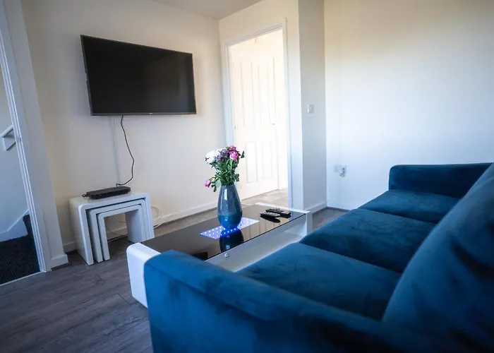 Stunning Canal View 2 Bedroom With Free Parking Μάντσεστερ