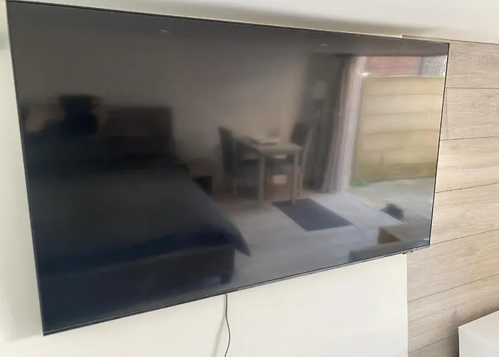 Modern With Private Entrance