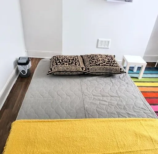 Comfortable House Near Etihad - Sleep Rest