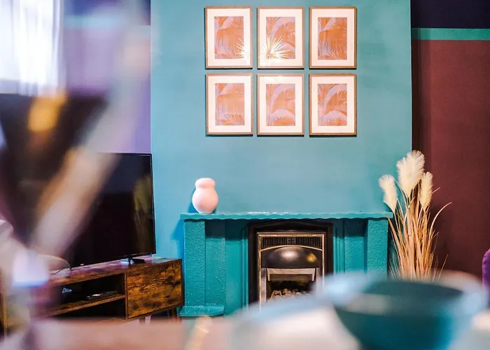 Spacious And Modern 5 Bedroom House Feriehus Manchester