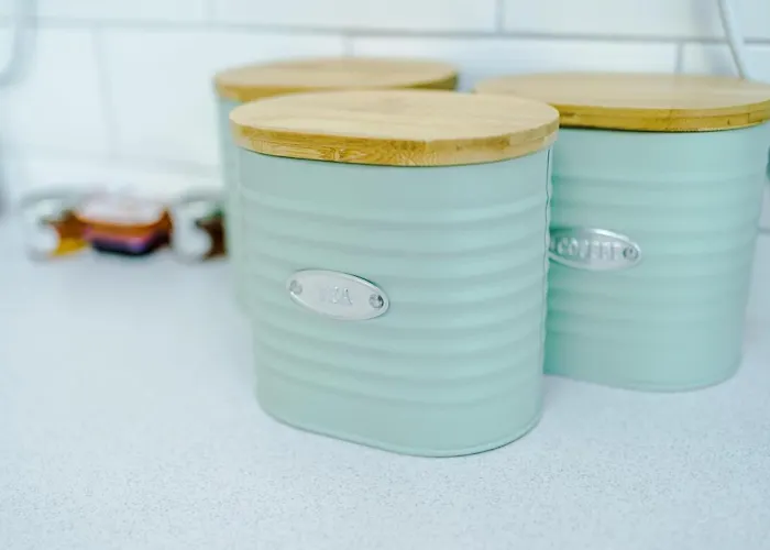 Сasa de vacaciones Spacious 4 Bed With Parking