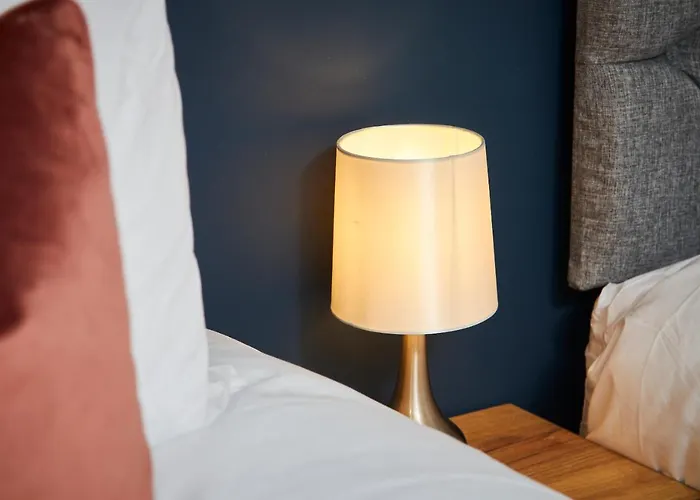 Tatil Evi Fabulous 5 Bed House W Parking