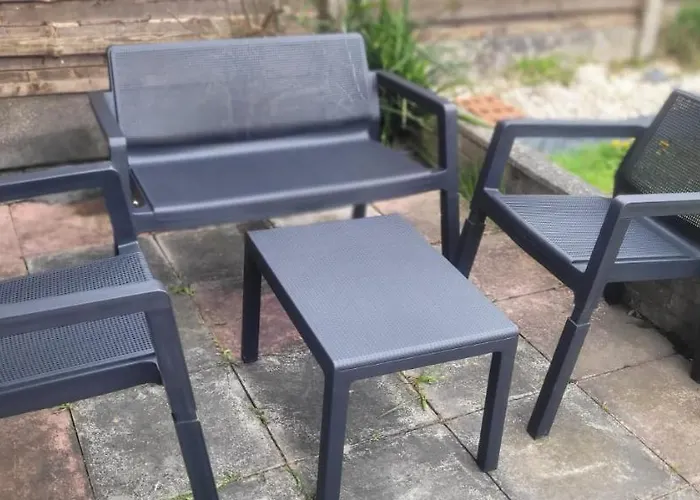 Entire 2 Bedroom House - Tatil Evi