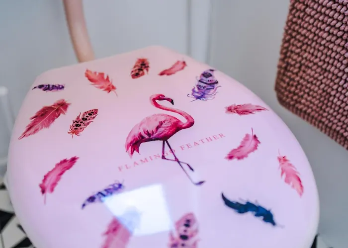 Spacious 4 Bed With Parking 펜션 맨체스터