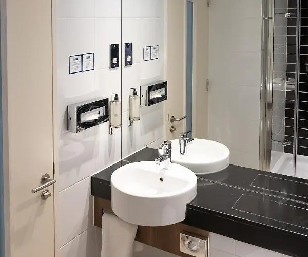 Express Centre Arena By Ihg 3* Manchester