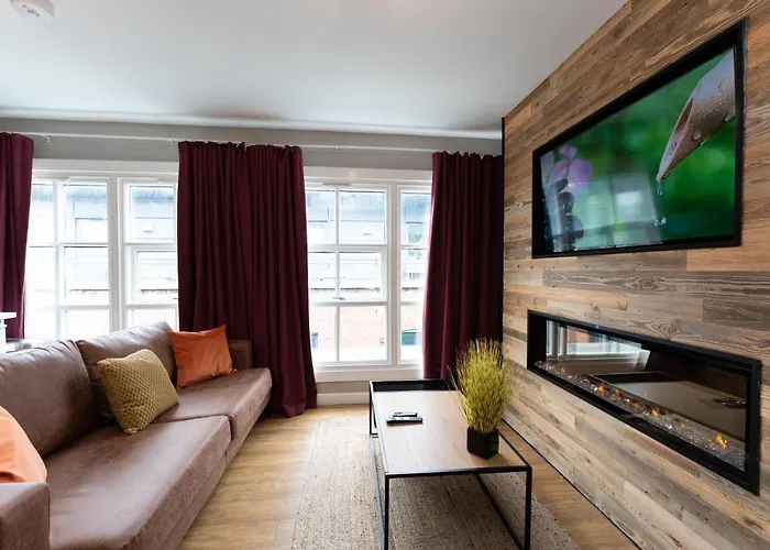 High Street Town House Aparthotel Manchester