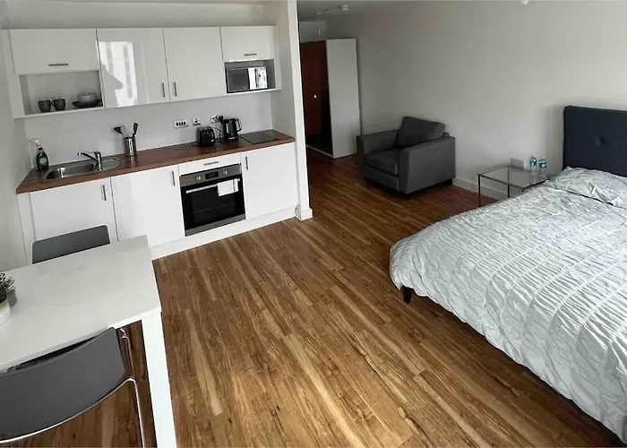 Luxury Near Media Manchester