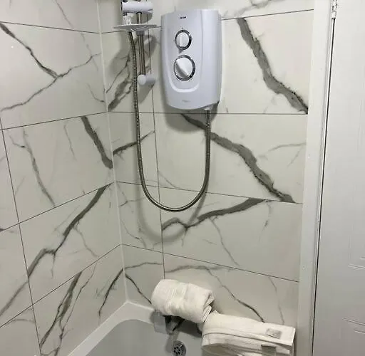 New Getaway - Free Gated Parking With Fob