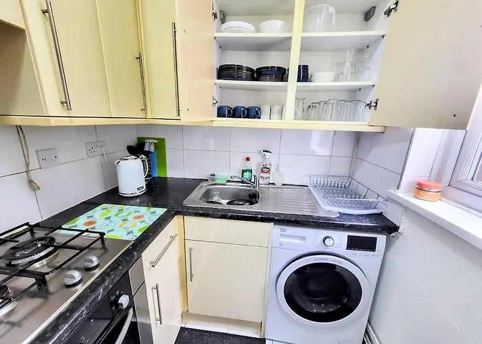 Comfortable House Near Etihad - Sleep Rest 曼彻斯特