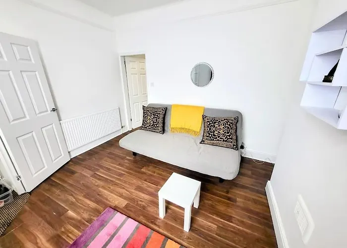 Comfortable House Near Etihad - Sleep Rest