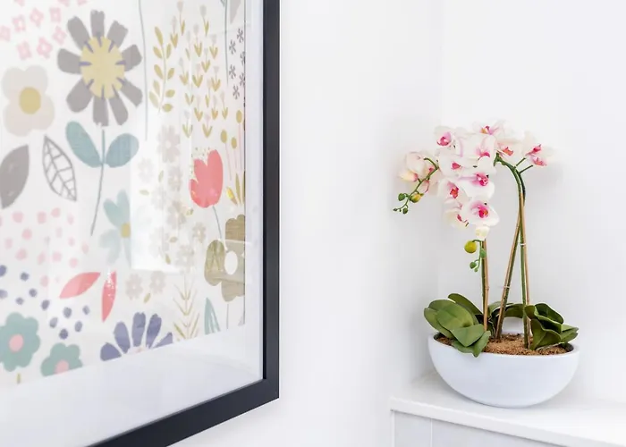 4 Bedroom, 3 Bathroom Walking Distance To Centre Сasa de vacaciones Mánchester