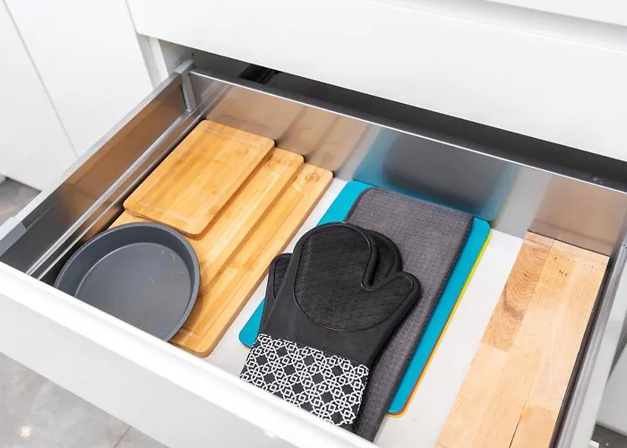 بيت للعطل 4 Bedroom, 3 Bathroom Walking Distance To Centre