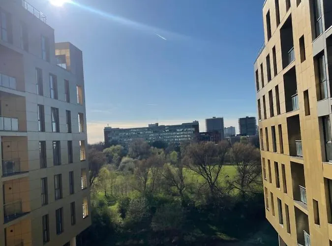 A Spacious 2 Bed With A River And Cascade View, Imaya Nights, M3 Apartamento *