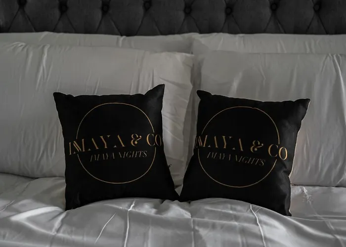 A Spacious 2 Bed With A River And Cascade View, Imaya Nights, M3 Apartamento Mánchester