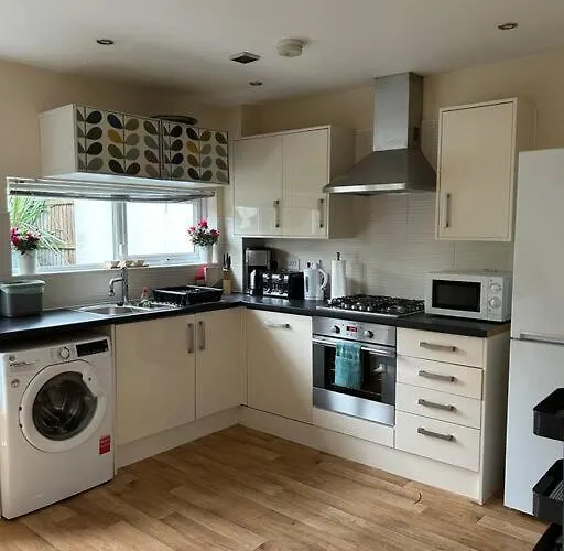 Feriehus Cosy House Near Centre And Football Stadium Manchester