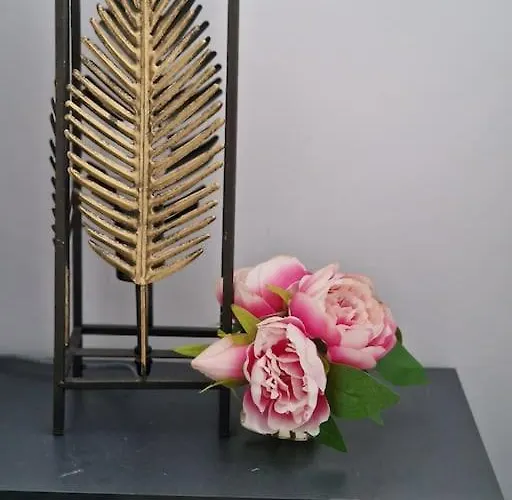 Luxury 2 Bed, 2 Bath - The Quays