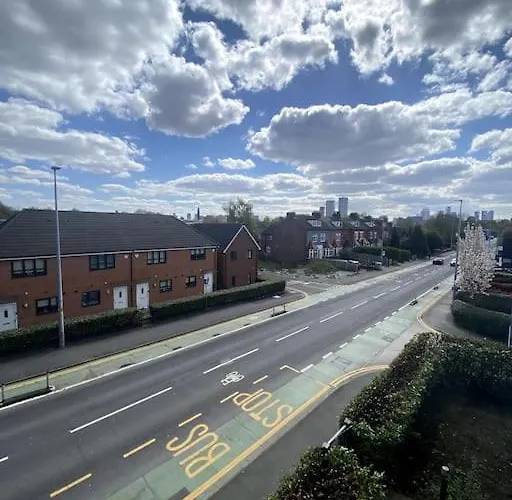 Fresh 2 Bedroom Flat Close To Center Camp Street Apartmán Manchester