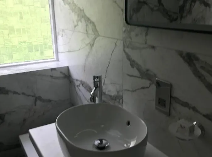 La Suisse Serviced Daire *