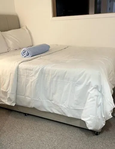 2 Bedroom In Salford Manchester