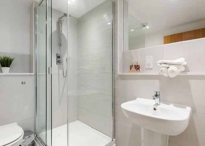 Apartament Living Penthouse With Parking Manchester