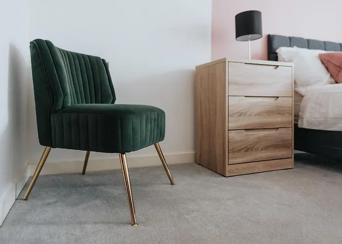 Living Penthouse With Parking