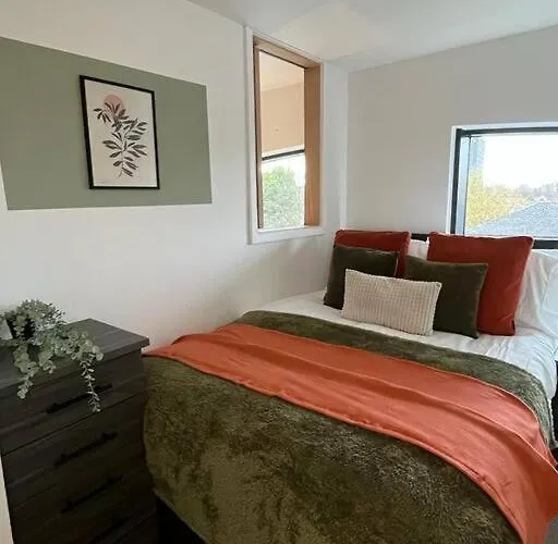 Skygardens - Stylish Duplex - Roof Garden 맨체스터