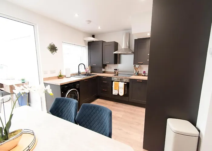 Ideal In Audenshaw بيت للعطل *