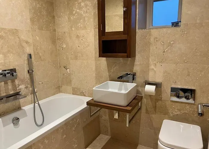 Stableford Hall - Stunning * Manchester