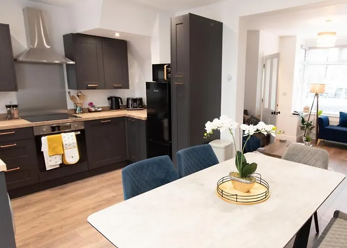 Holiday home Ideal In Audenshaw