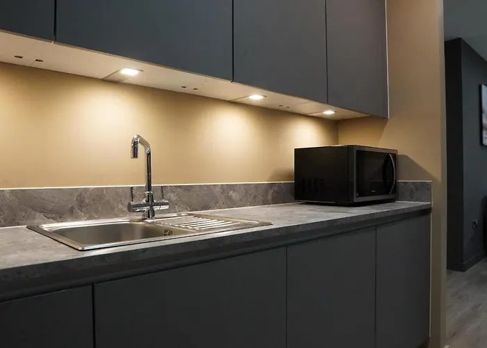 Centrally Located 2bdr Townhouse By Torr Group Short Lets & Serviced With Free Parking Appartamento Manchester