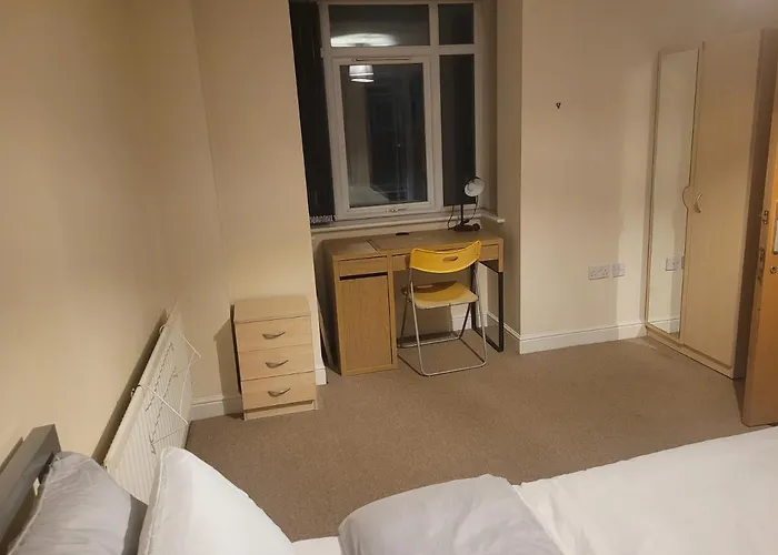 Tenpickering Place * マンチェスター