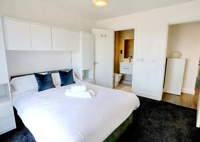 Openplan Stylish Flat - 10mins To Man Oxford Rd - Pass The Keys *