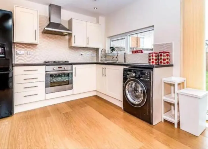 Сasa de vacaciones 3-bedroom House - Car Parking - Air Conditioning Mánchester