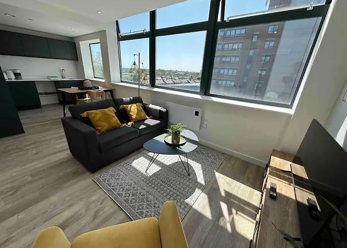 1 Bed Flat With View Of Old Trafford Manchester