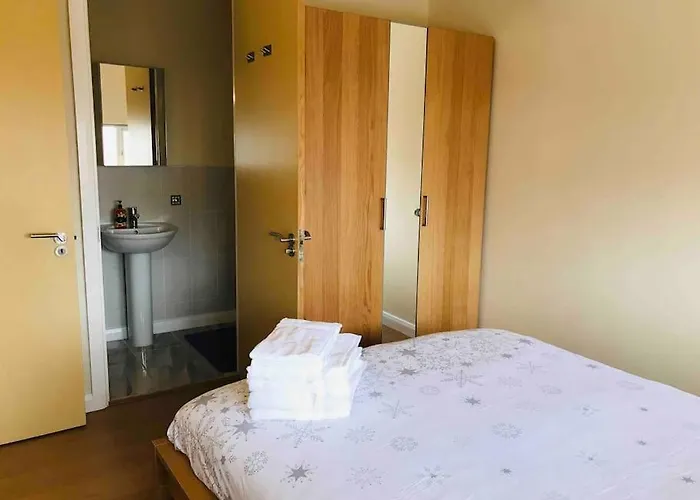 Сasa de vacaciones 3-bedroom House - Car Parking - Air Conditioning