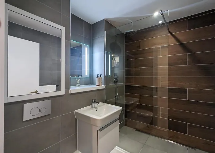 Apartamento Charles Hope *