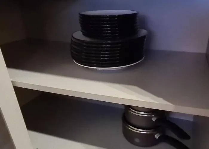 Lovely 2-bed Apt+wi-fi+parking. Manchester