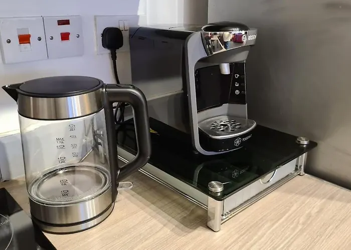 דירה Lovely 2-bed Apt+wi-fi+parking. מנצ'סטר