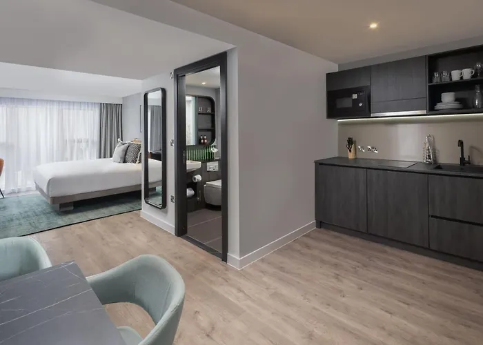 By Marriott Piccadilly