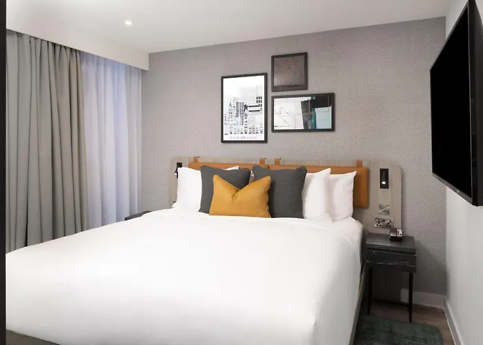 By Marriott Piccadilly