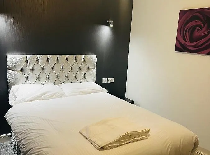 Hotel The Pleasant House 3*