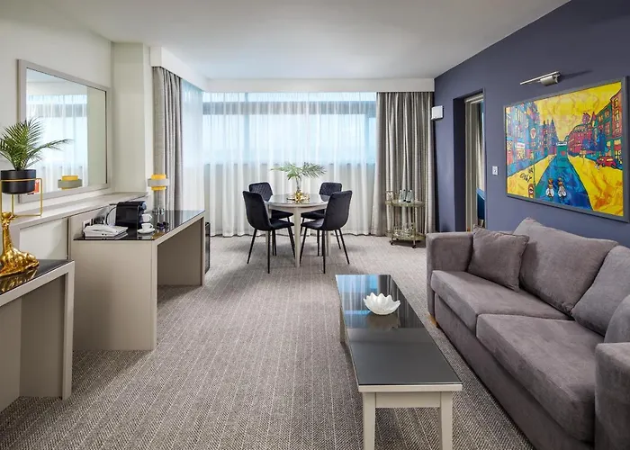 מלון Mercure Piccadilly מנצ'סטר