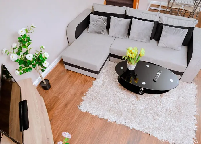 Hotell 87 Rawsthorne Avenue *