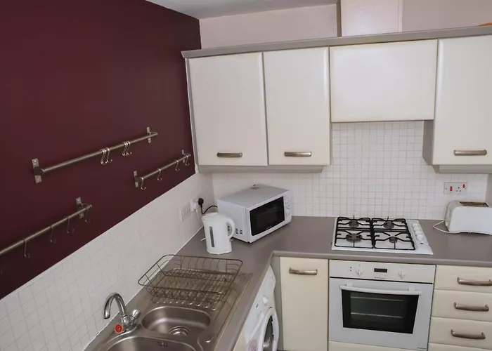 87 Rawsthorne Avenue Hotell